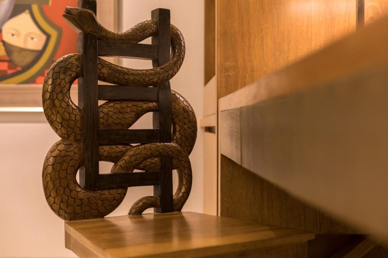 Le Sutra Hotel, Khar, Mumbai Ngoại thất bức ảnh