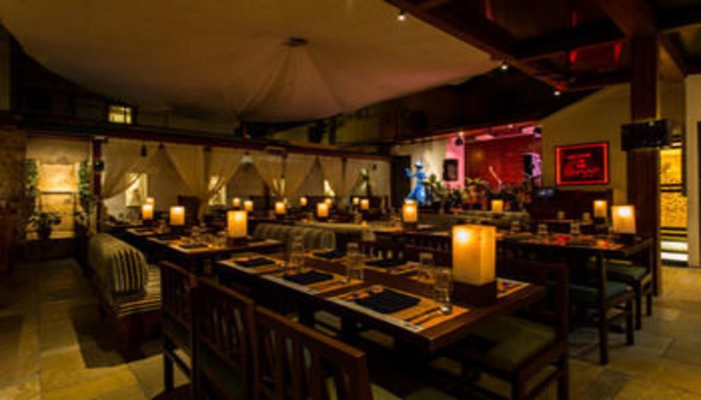 Le Sutra Hotel, Khar, Mumbai Ngoại thất bức ảnh