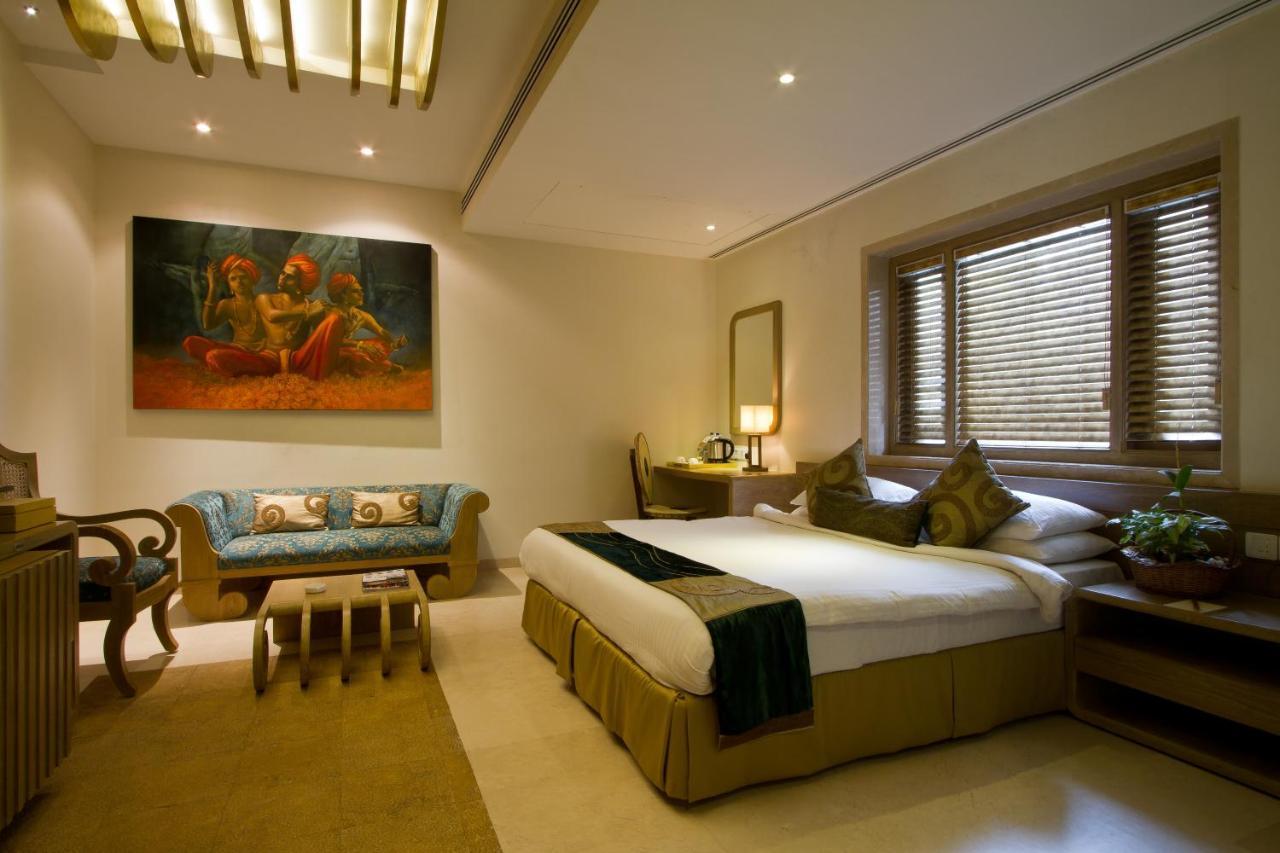 Le Sutra Hotel, Khar, Mumbai Ngoại thất bức ảnh